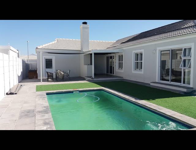3 BEDROOM HOUSE SOLD IN SUNNINGDALE
